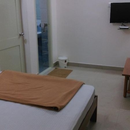 Hotel Queens Comfort Mysore Bagian luar foto