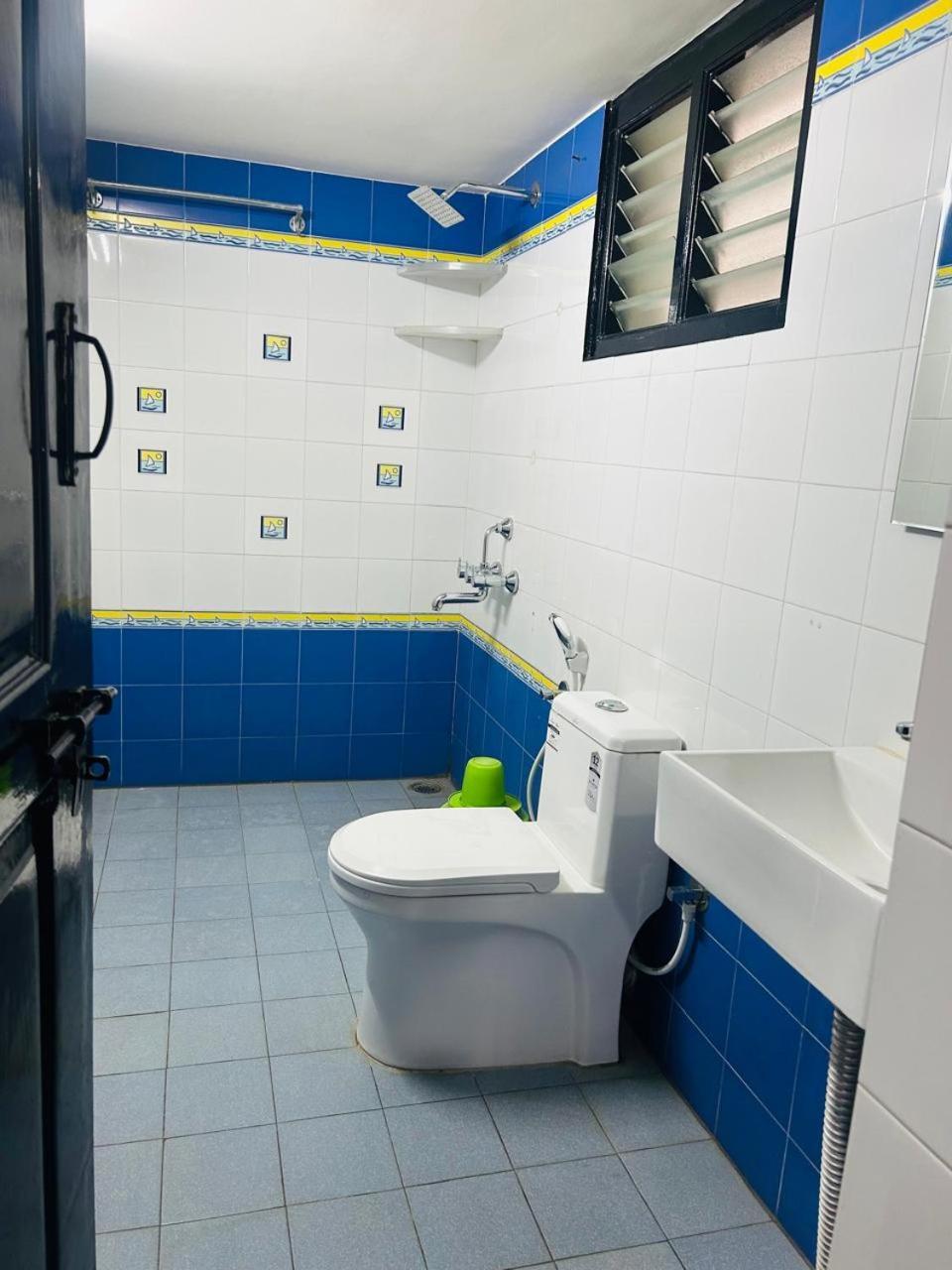 Hotel Queens Comfort Mysore Bagian luar foto